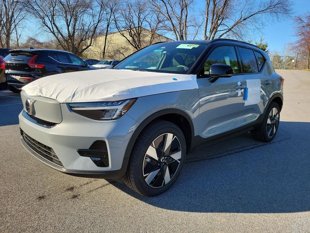 2024 Volvo XC40 Recharge Pure Electric Core