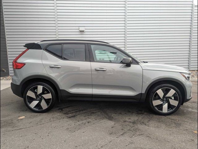 2024 Volvo XC40 Recharge Pure Electric Plus