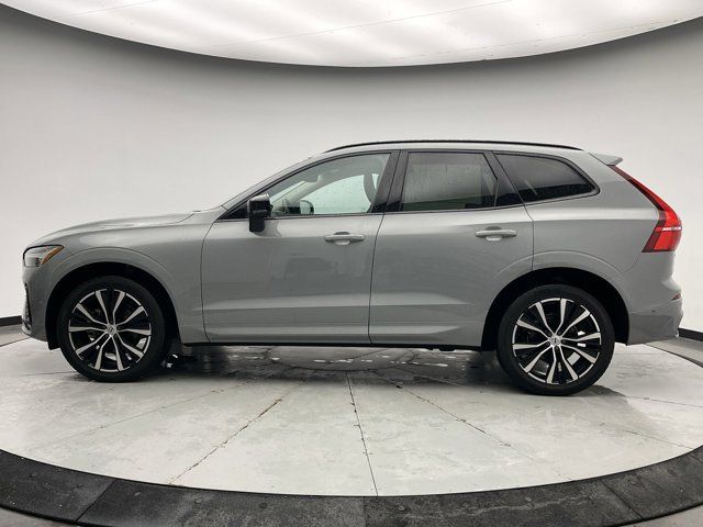 2024 Volvo XC60 Plus Dark Theme