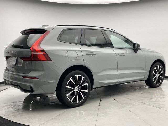 2024 Volvo XC60 Plus Dark Theme