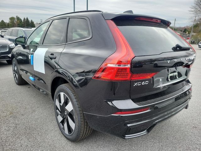 2024 Volvo XC60 Recharge Plug-In Hybrid Plus Dark Theme