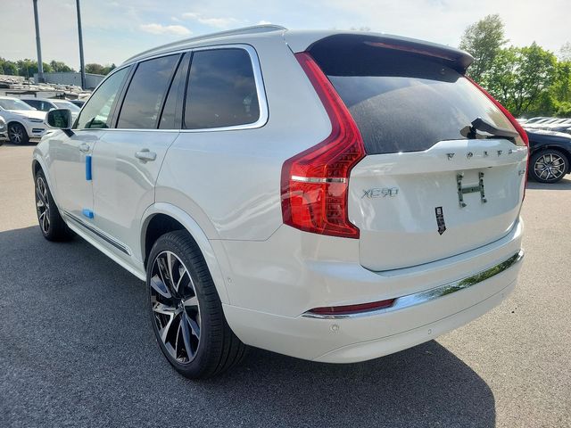 2024 Volvo XC90 Plus Bright Theme