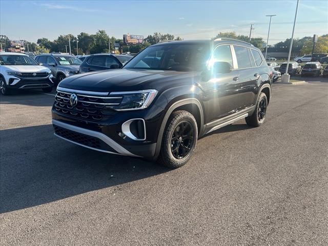 2024 Volkswagen Atlas 2.0T Peak Edition SEL