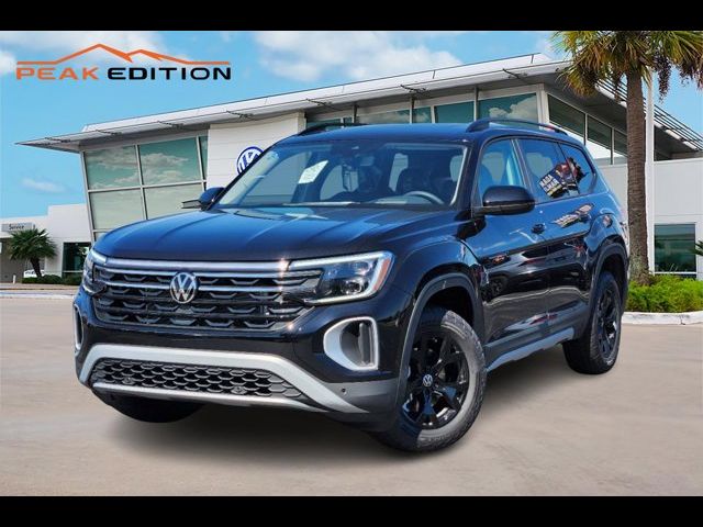 2024 Volkswagen Atlas 2.0T Peak Edition SEL