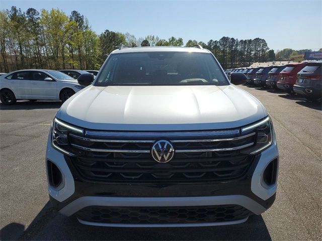 2024 Volkswagen Atlas 2.0T Peak Edition SEL