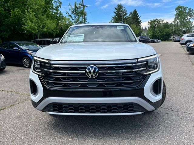 2024 Volkswagen Atlas 2.0T Peak Edition SEL