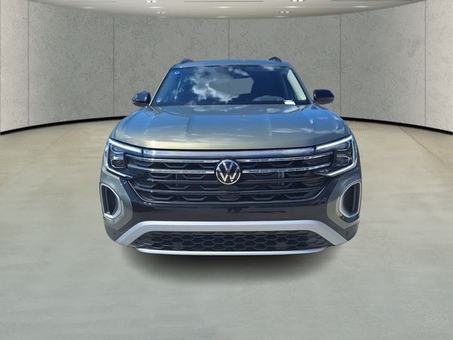 2024 Volkswagen Atlas 2.0T Peak Edition SEL