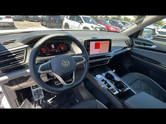 2024 Volkswagen Atlas 2.0T Peak Edition SEL