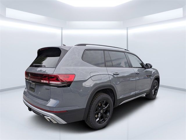 2024 Volkswagen Atlas 2.0T Peak Edition SEL