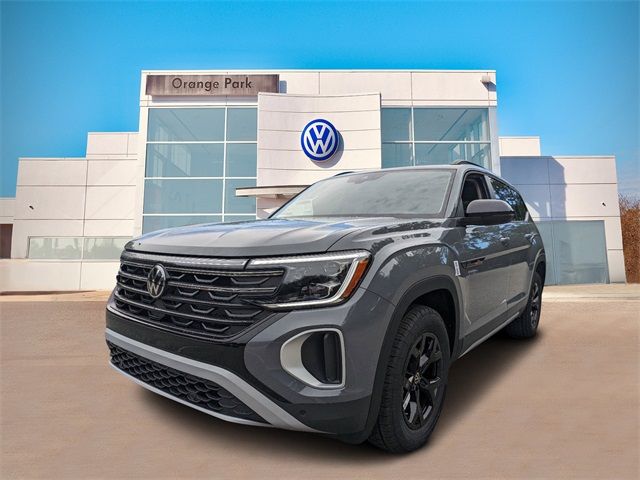 2024 Volkswagen Atlas 2.0T Peak Edition SEL