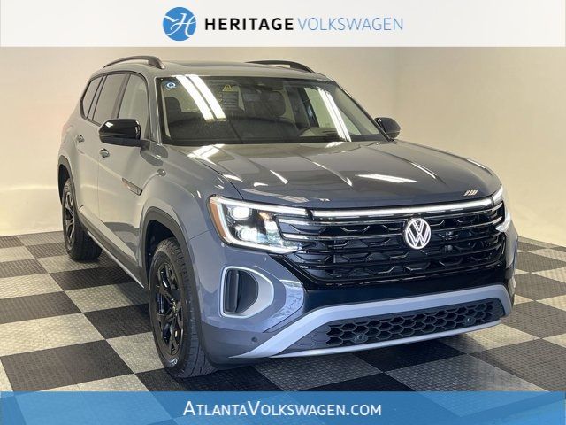 2024 Volkswagen Atlas 2.0T Peak Edition SEL