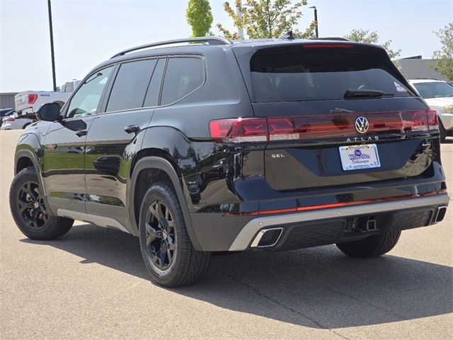 2024 Volkswagen Atlas 2.0T Peak Edition SEL