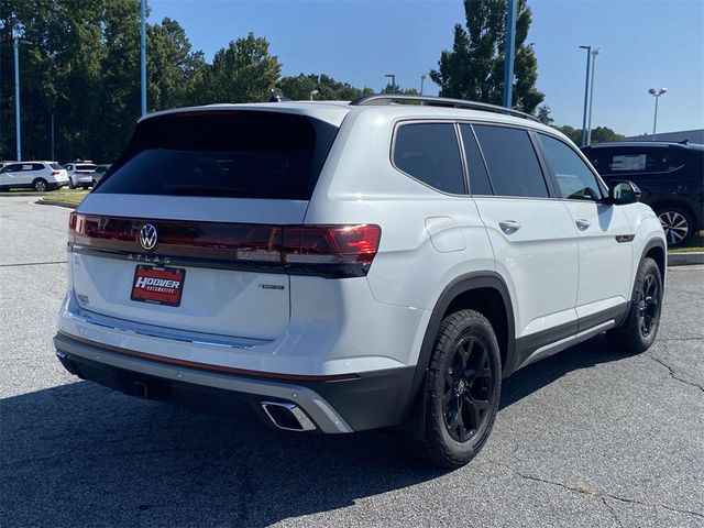 2024 Volkswagen Atlas 2.0T Peak Edition SEL