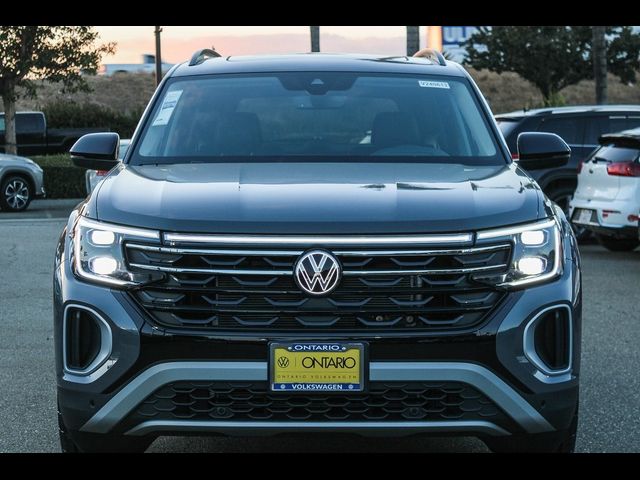 2024 Volkswagen Atlas 2.0T Peak Edition SEL