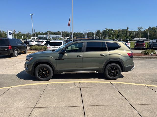 2024 Volkswagen Atlas 2.0T Peak Edition SEL