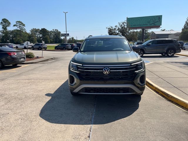 2024 Volkswagen Atlas 2.0T Peak Edition SEL