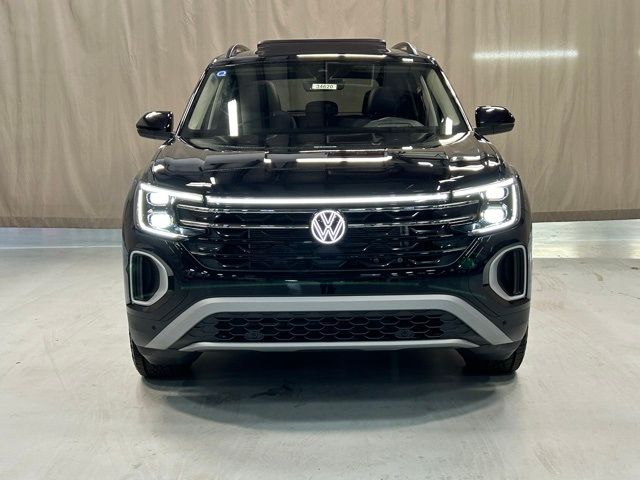 2024 Volkswagen Atlas 2.0T Peak Edition SEL