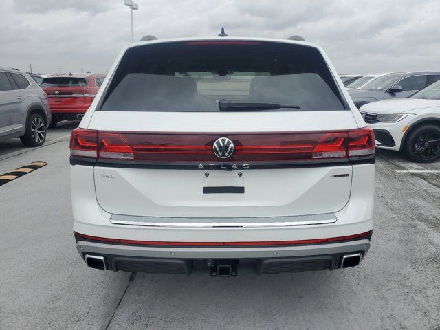 2024 Volkswagen Atlas 2.0T Peak Edition SEL