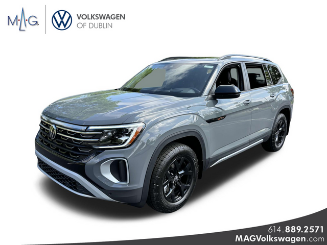 2024 Volkswagen Atlas 2.0T Peak Edition SEL