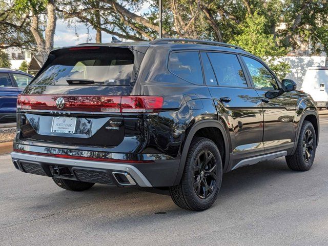 2024 Volkswagen Atlas 2.0T Peak Edition SEL