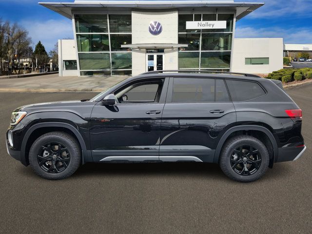 2024 Volkswagen Atlas 2.0T Peak Edition SEL