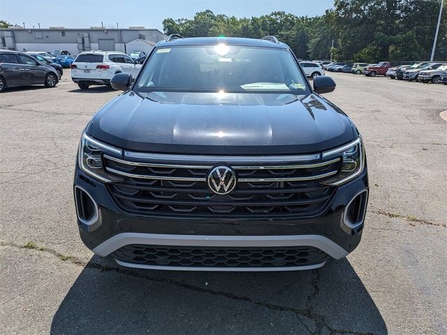 2024 Volkswagen Atlas 2.0T Peak Edition SEL
