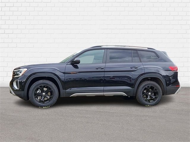 2024 Volkswagen Atlas 2.0T Peak Edition SEL