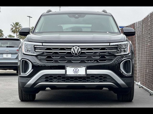 2024 Volkswagen Atlas 2.0T Peak Edition SEL