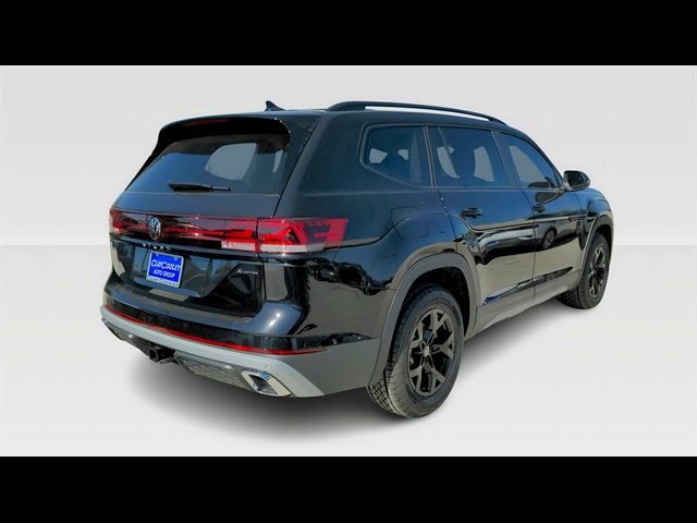 2024 Volkswagen Atlas 2.0T Peak Edition SEL