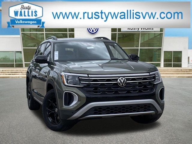 2024 Volkswagen Atlas 2.0T Peak Edition SEL