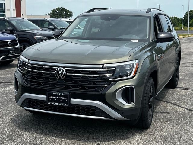 2024 Volkswagen Atlas 2.0T Peak Edition SEL