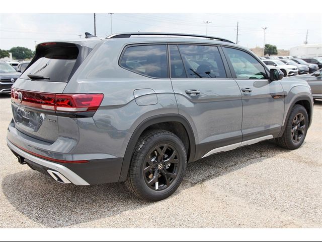 2024 Volkswagen Atlas 2.0T Peak Edition SEL