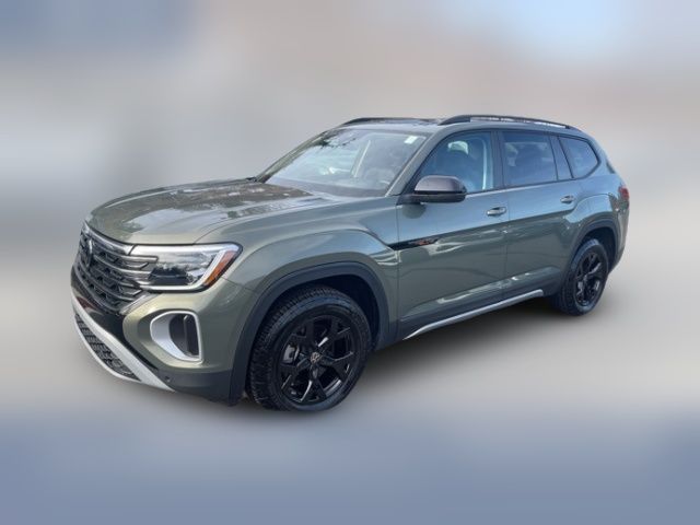 2024 Volkswagen Atlas 2.0T Peak Edition SEL
