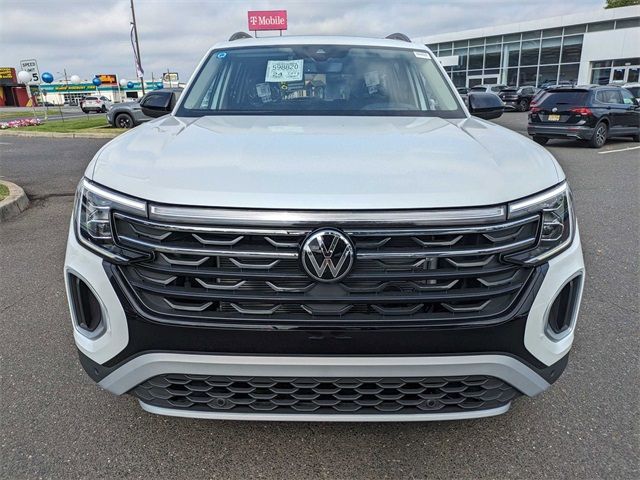 2024 Volkswagen Atlas 2.0T Peak Edition SEL