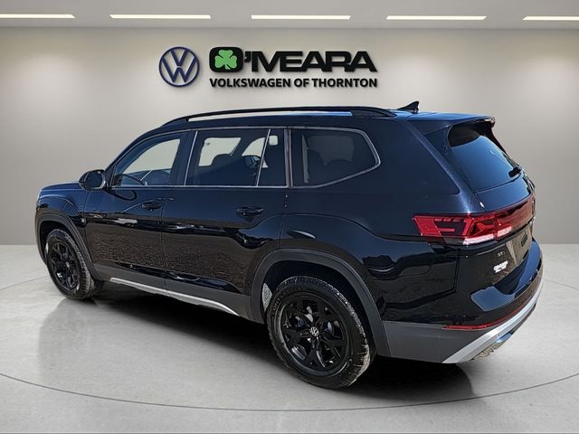 2024 Volkswagen Atlas 2.0T Peak Edition SEL