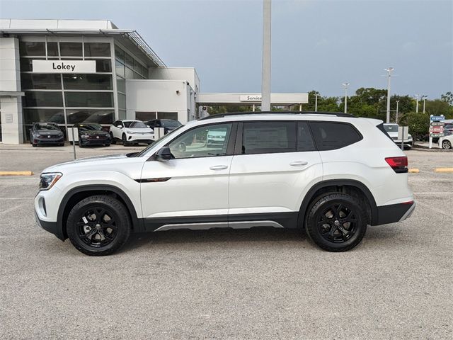 2024 Volkswagen Atlas 2.0T Peak Edition SEL