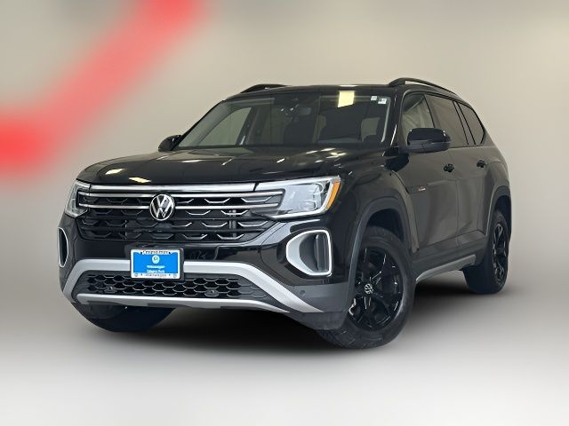 2024 Volkswagen Atlas 2.0T Peak Edition SEL
