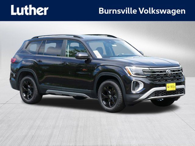 2024 Volkswagen Atlas 2.0T Peak Edition SEL