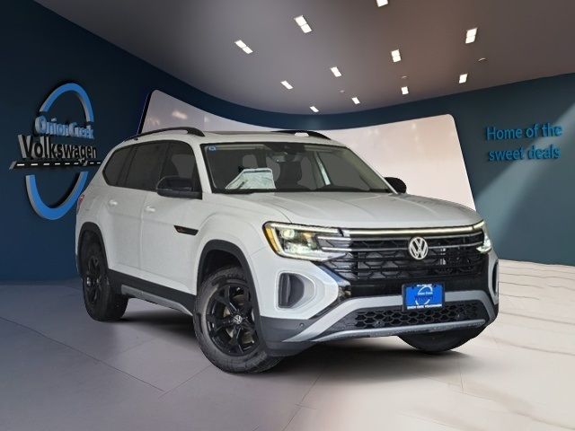 2024 Volkswagen Atlas 2.0T Peak Edition SEL