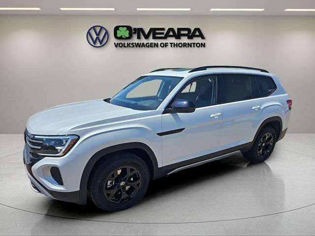 2024 Volkswagen Atlas 2.0T Peak Edition SEL