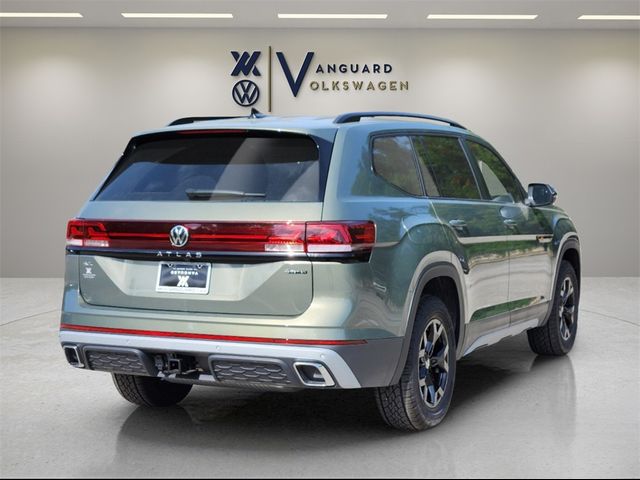 2024 Volkswagen Atlas 2.0T Peak Edition SEL