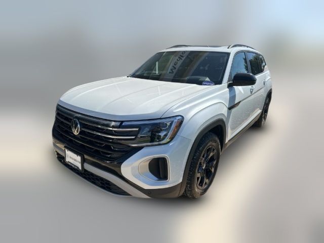 2024 Volkswagen Atlas 2.0T Peak Edition SEL