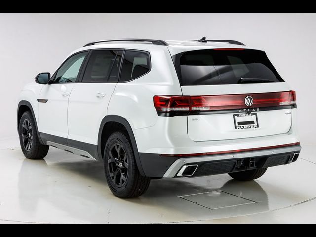 2024 Volkswagen Atlas 2.0T Peak Edition SEL