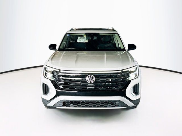 2024 Volkswagen Atlas 2.0T Peak Edition SEL