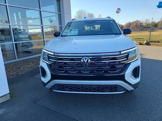 2024 Volkswagen Atlas 2.0T Peak Edition SEL