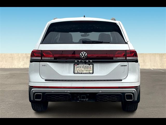 2024 Volkswagen Atlas 2.0T Peak Edition SEL