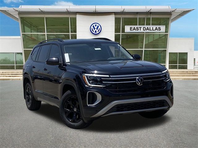 2024 Volkswagen Atlas 2.0T Peak Edition SEL