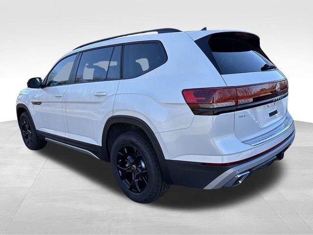 2024 Volkswagen Atlas 2.0T Peak Edition SEL