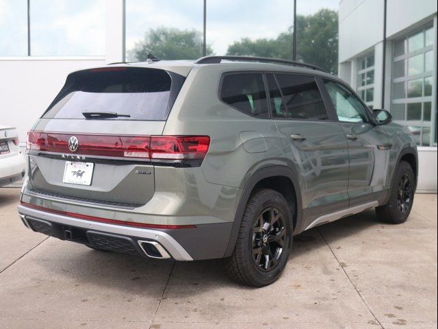 2024 Volkswagen Atlas 2.0T Peak Edition SEL