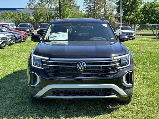 2024 Volkswagen Atlas 2.0T Peak Edition SEL